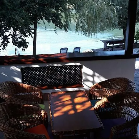 Hideaway Villa Bihac Exterior photo